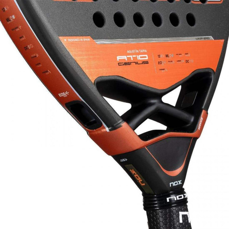 Pala Nox AT10 Genius Attack 12K: Potencia y Rendimiento Superior en Padel