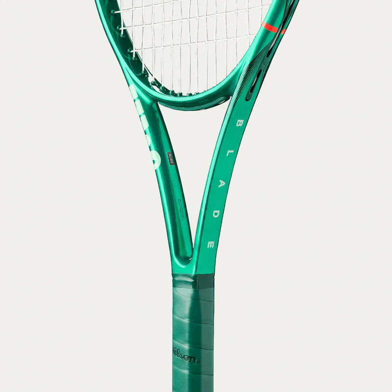 Raqueta Wilson Blade 100L V10 2026