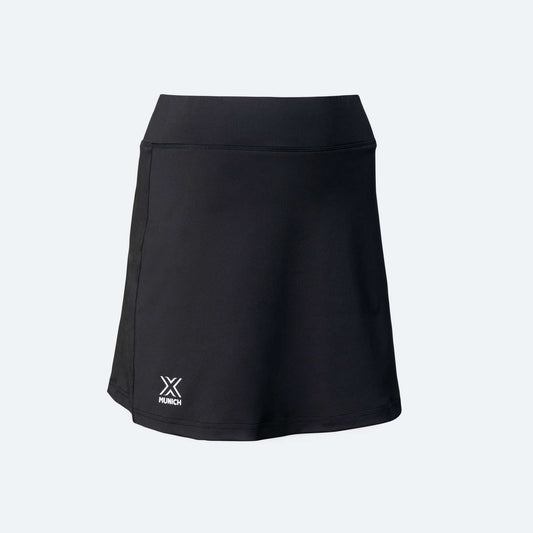 Falda Munich Woman 30
