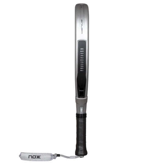 Pala Nox Genius Attack 12K Alum XTREM 2027 by Agustín Tapia